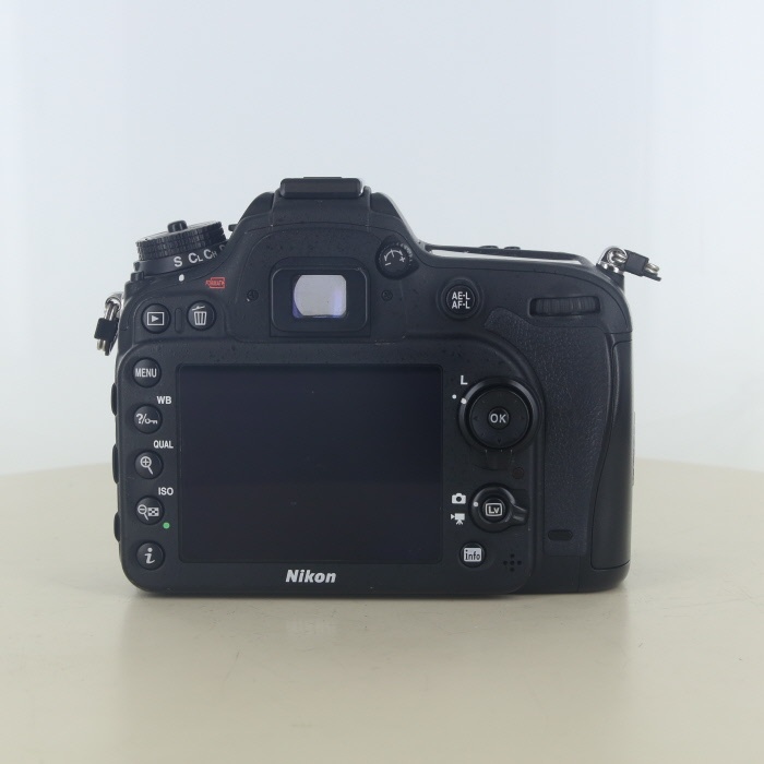 ニコン D7200 ※充電器無
