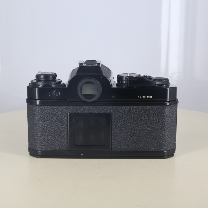 ニコン FE+Ais35-70/3.5-4.8