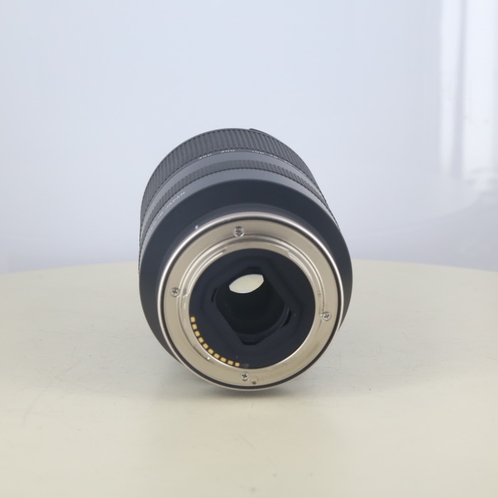 タムロン 18-300/F3.5-6.3 DI3-A VC VXD B061S