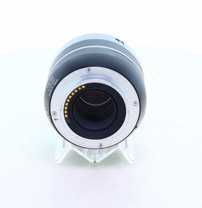 ツアイス TOUIT 32/1.8 フジXマウント用