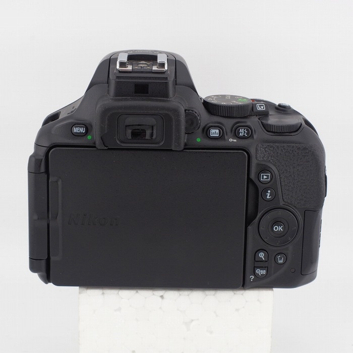 ニコン D5600 ボデイ