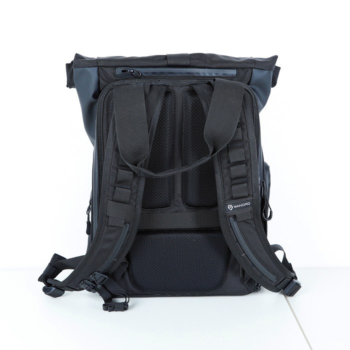 銀一 WANDRD プロヴォーク ライト ブラック