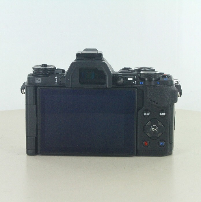 オリンパス OM-D E-M5 Mark II ブラック