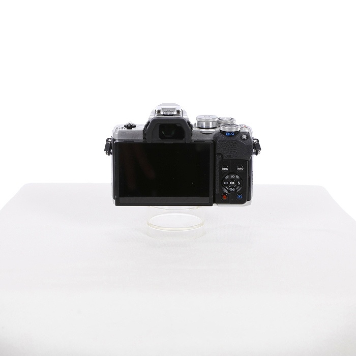オリンパス OM-D E-M10 MARK4 ボデイ シルバー