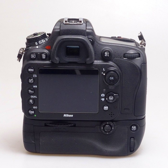 ニコン D600+MB-D14