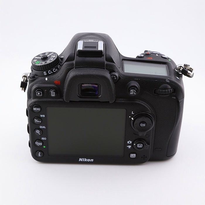 ニコン D7100