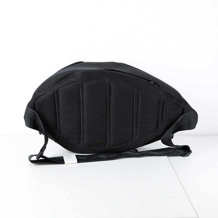 ソノタ Cocoon Digital SLR Sling カメラバック