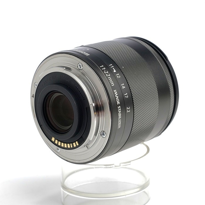 キヤノン EF-M11-22/F4-5.6 IS STM