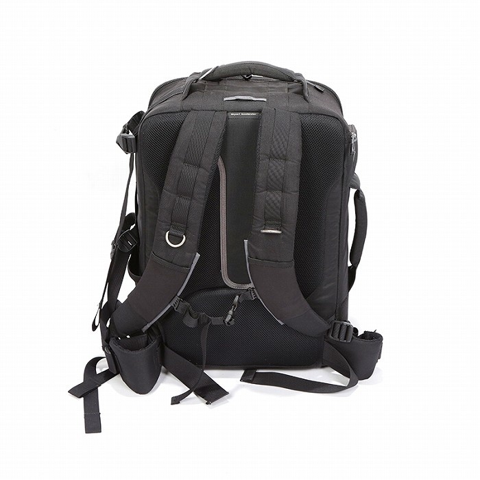 thinkTANKphoto エアポートアクセレレーター