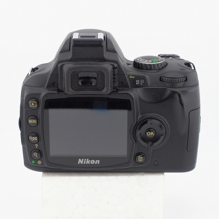 ニコン D40