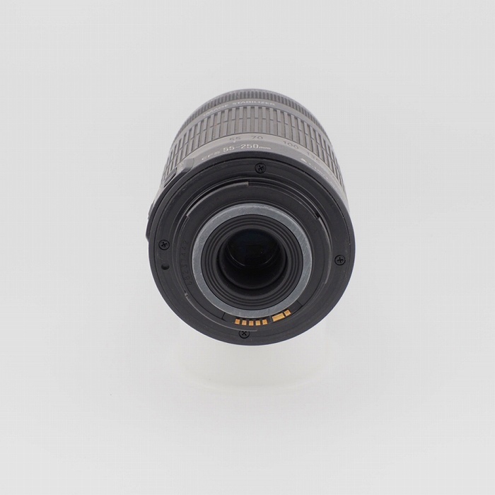 キヤノン EF-S 55-250/4-5.6 IS