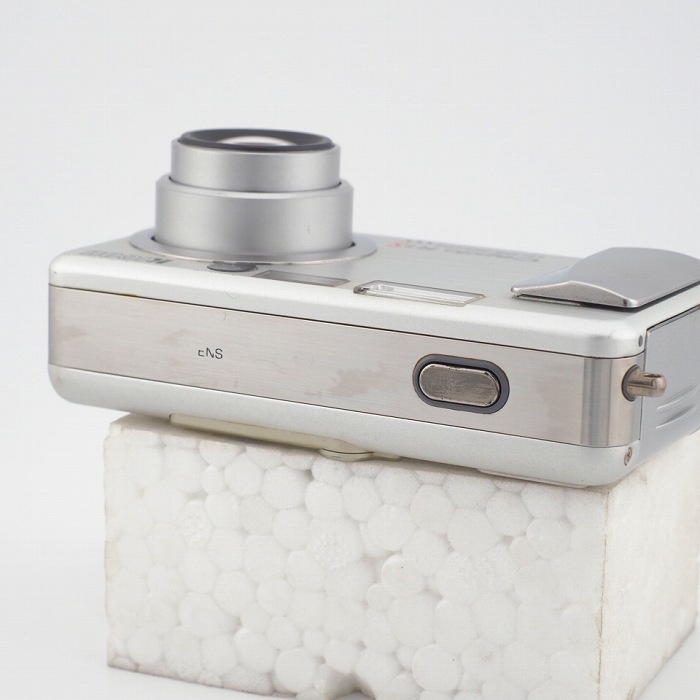 リコー Caplio R1S