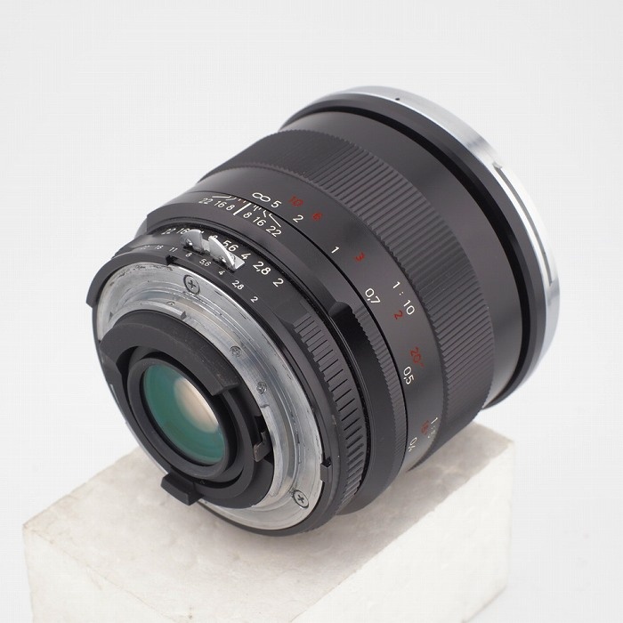 コシナ マクロプラナー50/2 ZF