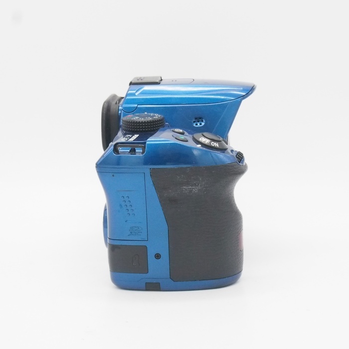 ペンタックス K-30 ボデイ クリスタルブルー