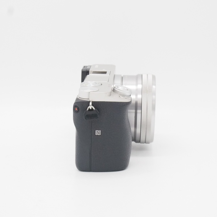 ソニー ILCE-6000L S パワーズームレンズキツト