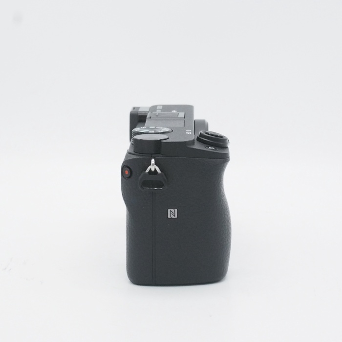 ソニー α6300  ILCE-6300 ボデイ