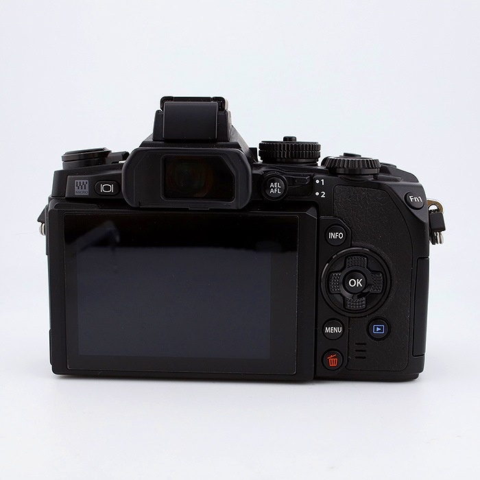 オリンパス OM-D E-M1 12-40/2.8 レンズキツト