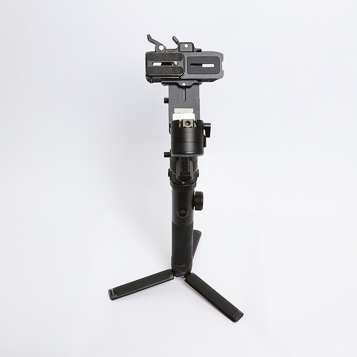 FEIYU TECH AK4500(デュアルハンドグリップ AKR1付)