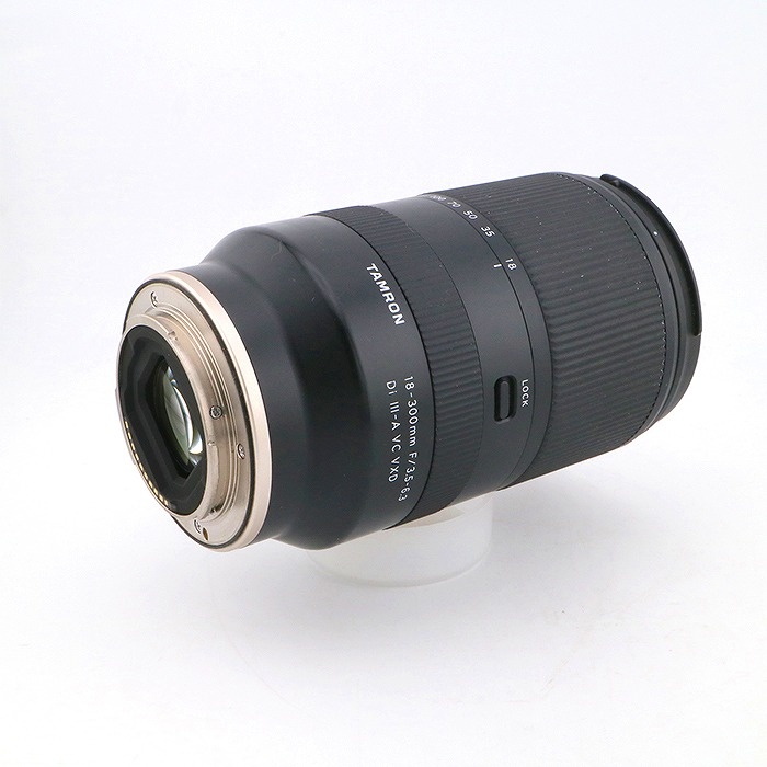 タムロン 18-300/F3.5-6.3 DI3-A VC VXD B061S