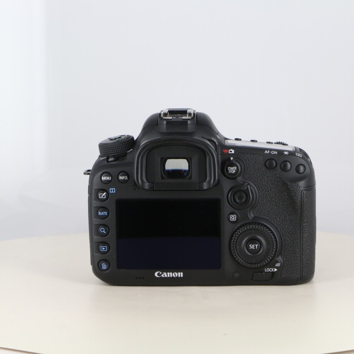 キヤノン EOS 7D Mark II ボディ