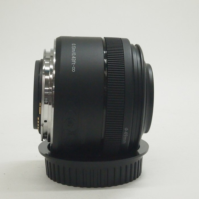 キヤノン EF-S35/2.8 マクロ IS STM