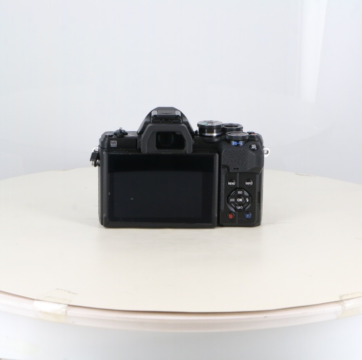 オリンパス OM-D E-M10 MARK4 ボディ ブラック