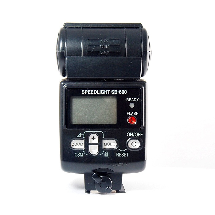 ニコン SB-600 スピードライト