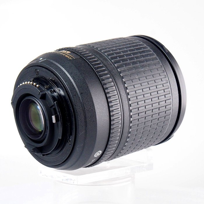 ニコン AF-S DX ED 18-135/3.5-5.6G