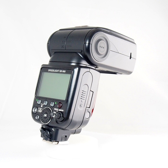 ニコン SB-900 スピードライト