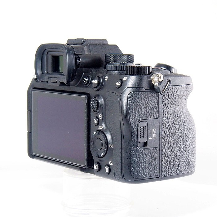 ソニー α7 IV (ILCE-7M4）