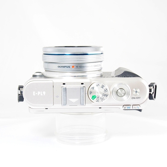 オリンパス オリンパス E-PL9 14-42EZレンズキツト ブラツク