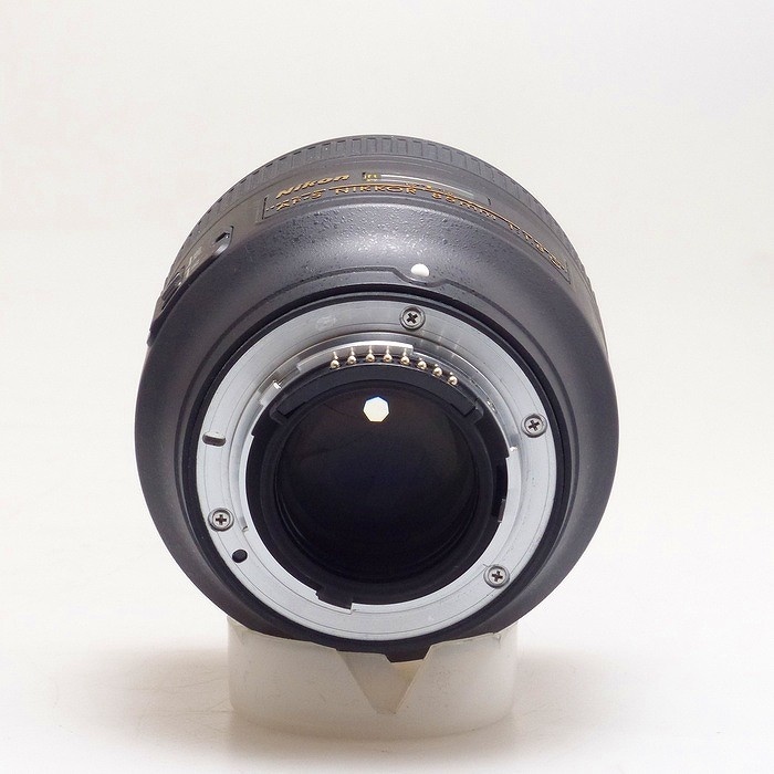 ニコン AF-S 85/1.8G