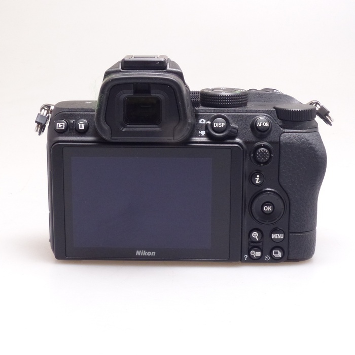 ニコン Z5