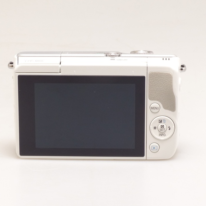 キヤノン EOS M10 ホワイト