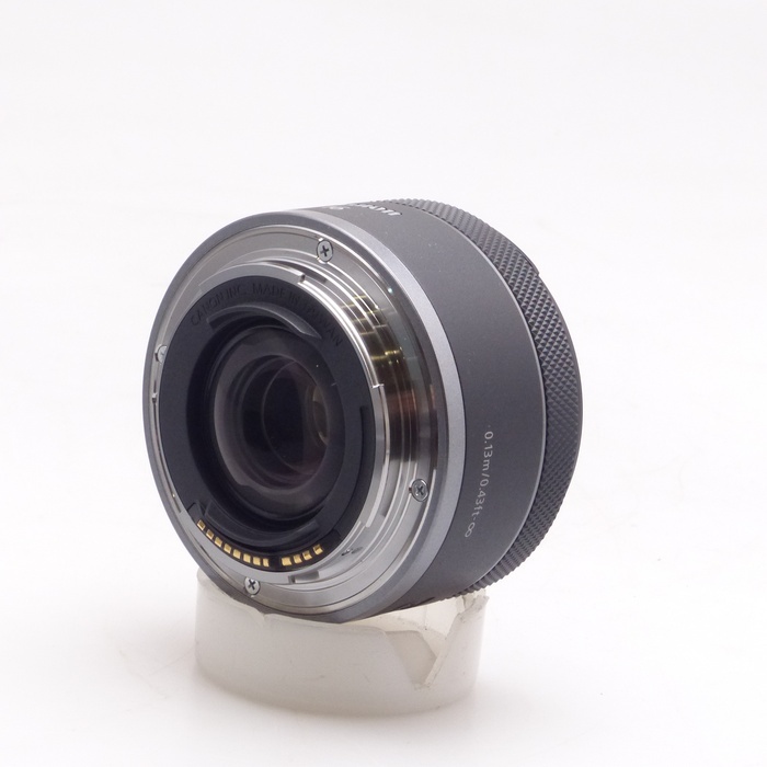キヤノン RF16/F2.8 STM