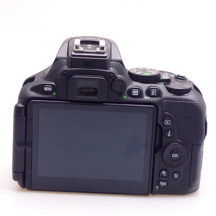 ニコン D5600 ボデイ
