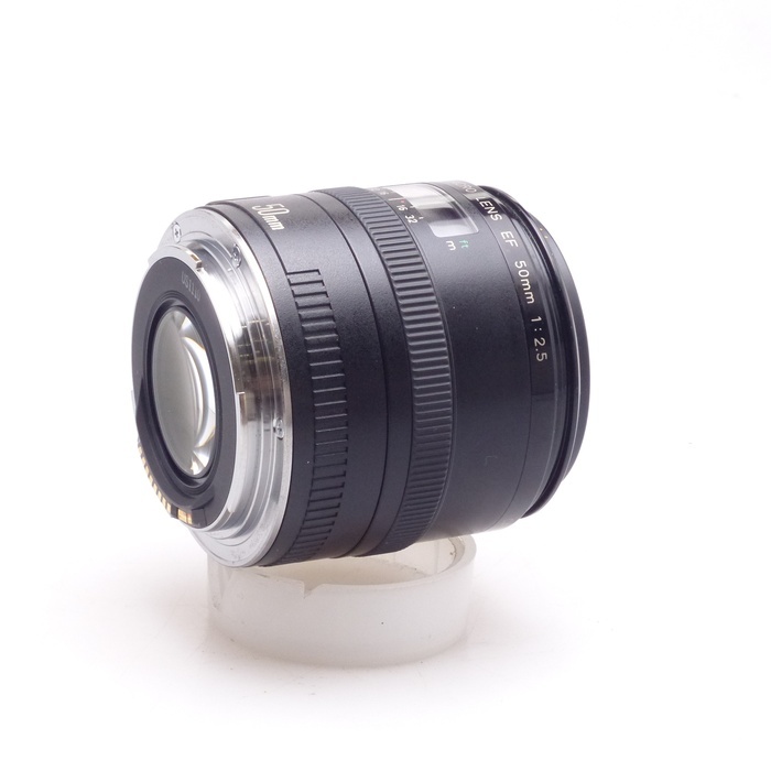 キヤノン EF50/F2.5 コンパクトマクロ