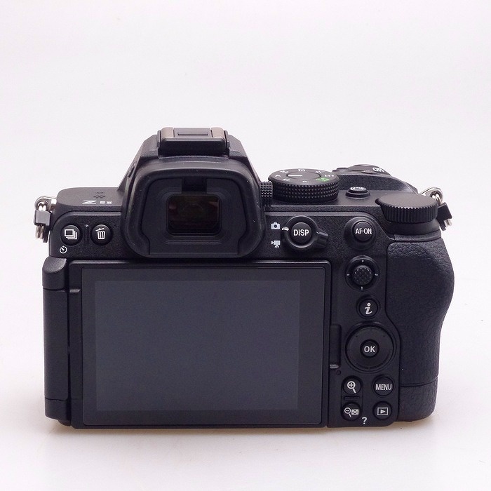 ニコン Z5II ボディ