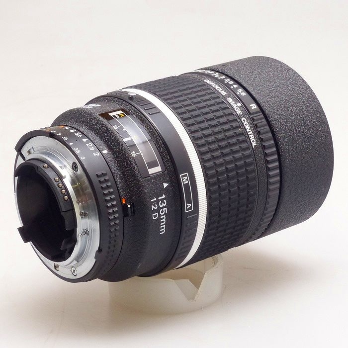 ニコン AI AF DC 135/2D