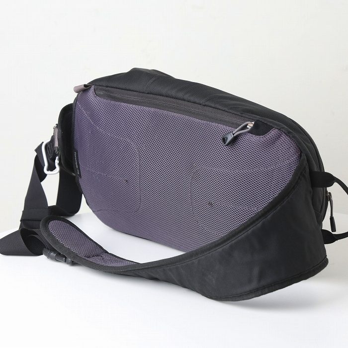 thinkTANKphoto TurnStyle 20