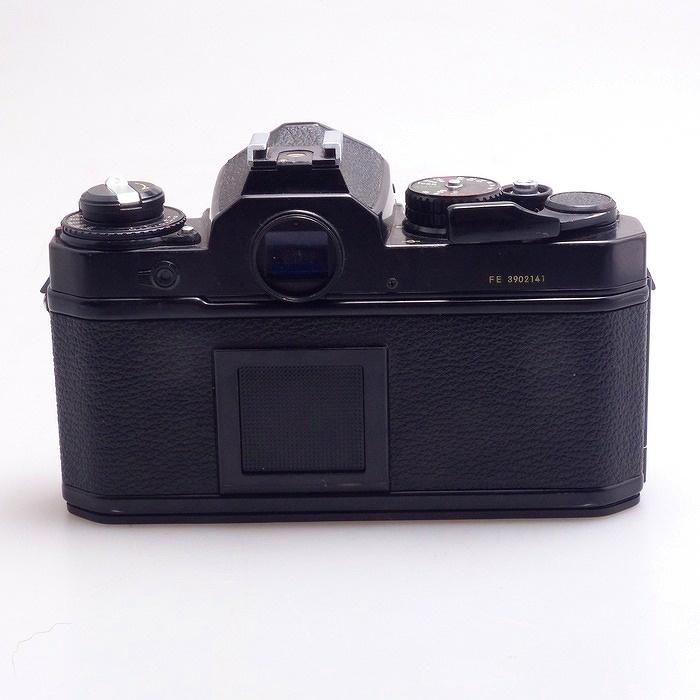 ニコン FE (ブラック)