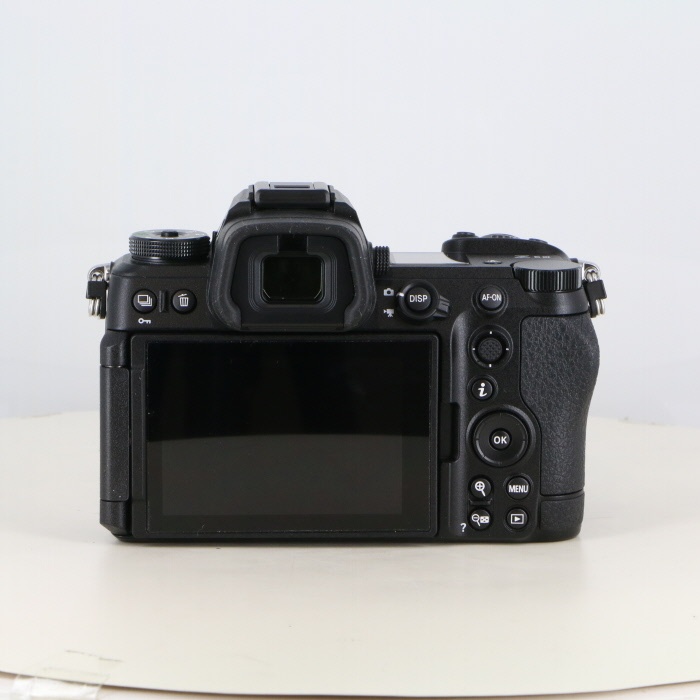 ニコン Z6III ボデイ