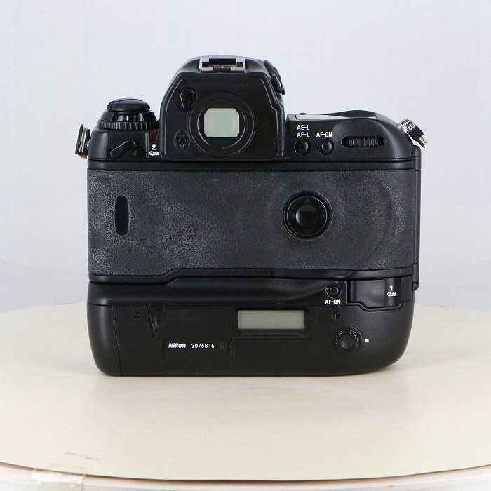 ニコン F5