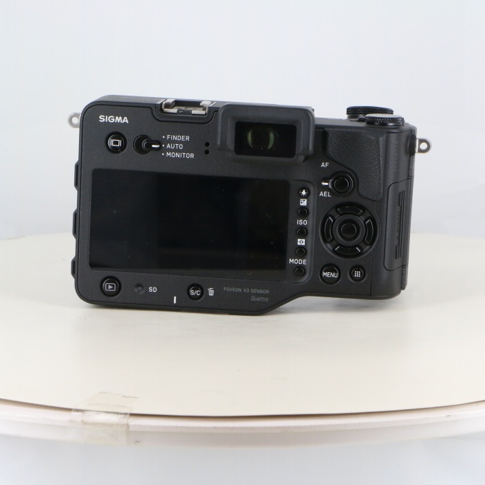 シグマ SD QUATTRO