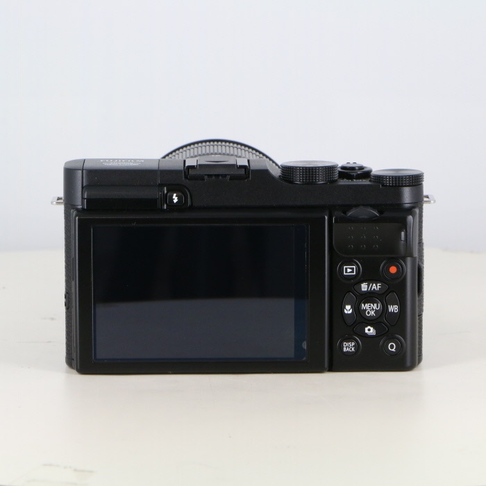 フジフイルム X-M1+XC16-50セット