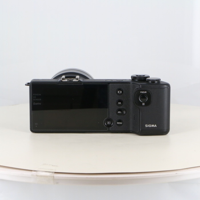 シグマ DP1 QUATTRO