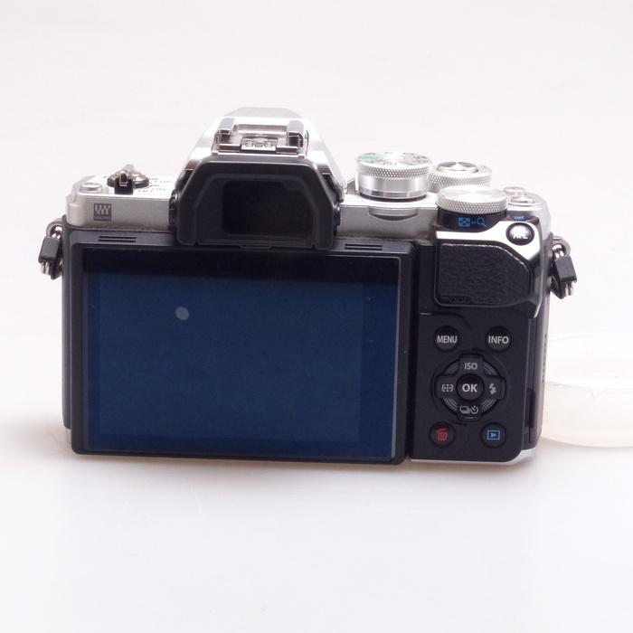 オリンパス OM-D E-M10 MARKIII ボディ シルバー