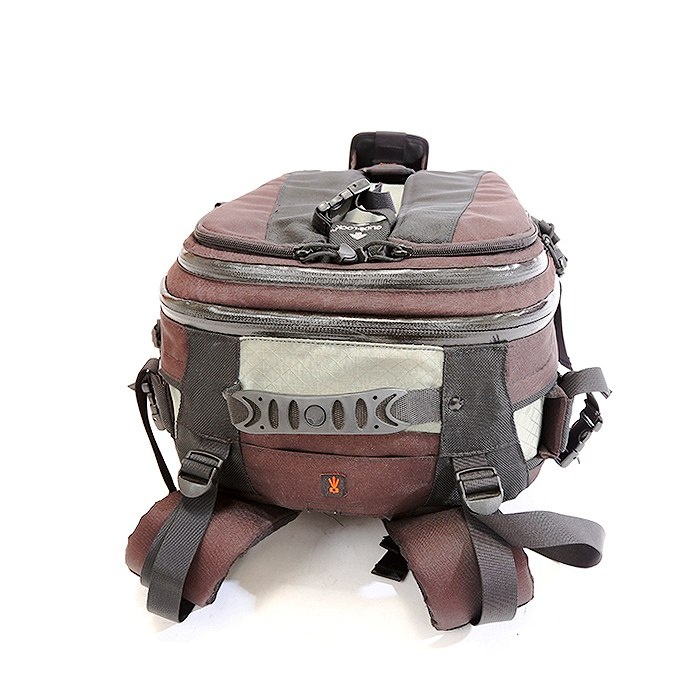 ロープロ Vertex 200 AW BK