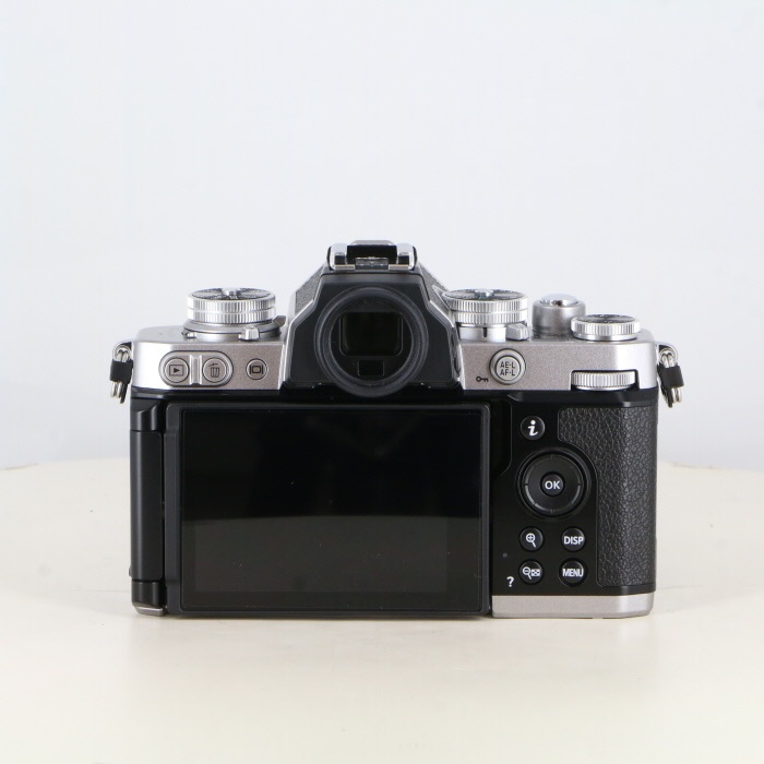 ニコン Z fc 16-50 VR レンズキット シルバー