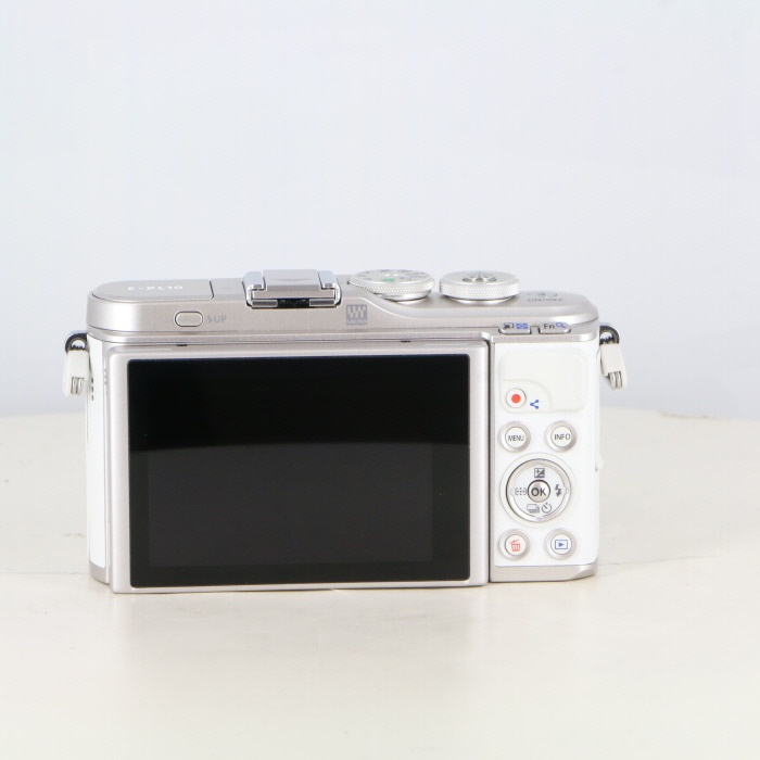 オリンパス E-PL10 ボデイ ホワイト